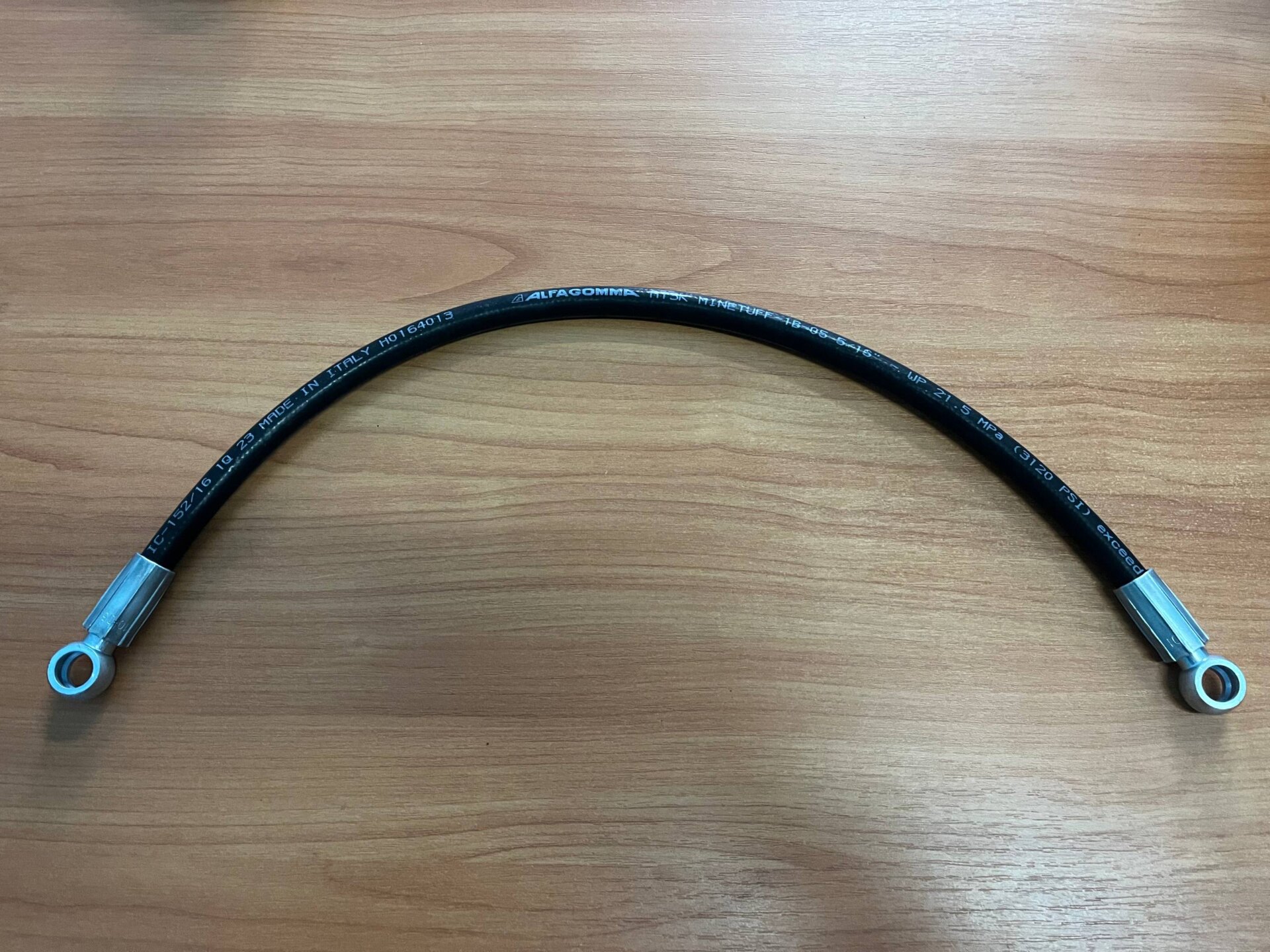 12 Паливопровід низького тиску (обратка) (L=350 мм під болт М14) 70-1104180